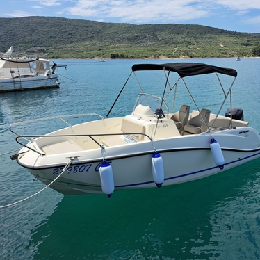 Ranieri Voyager 22 - Suzuki 200